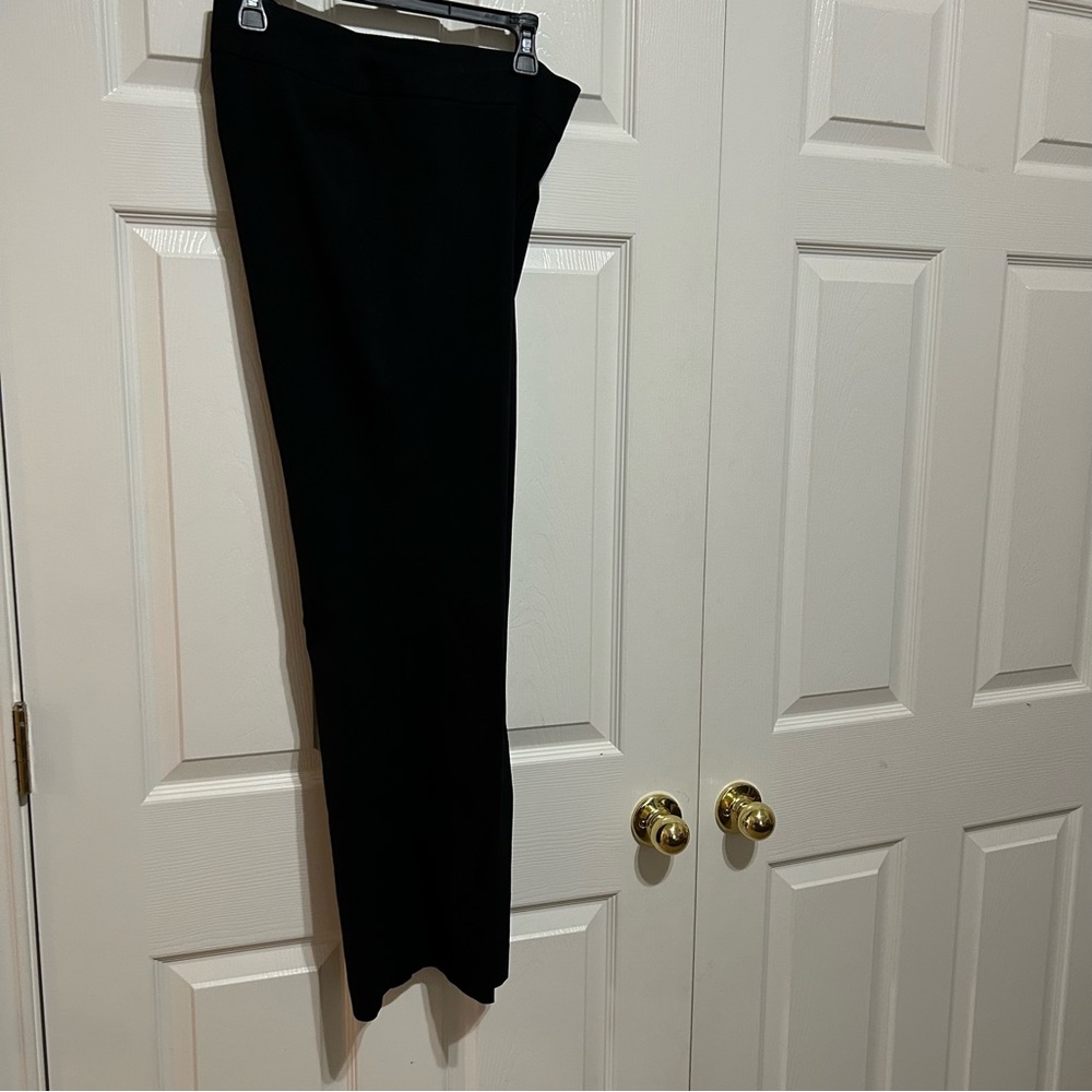 Kasper Black Pull-On Slacks